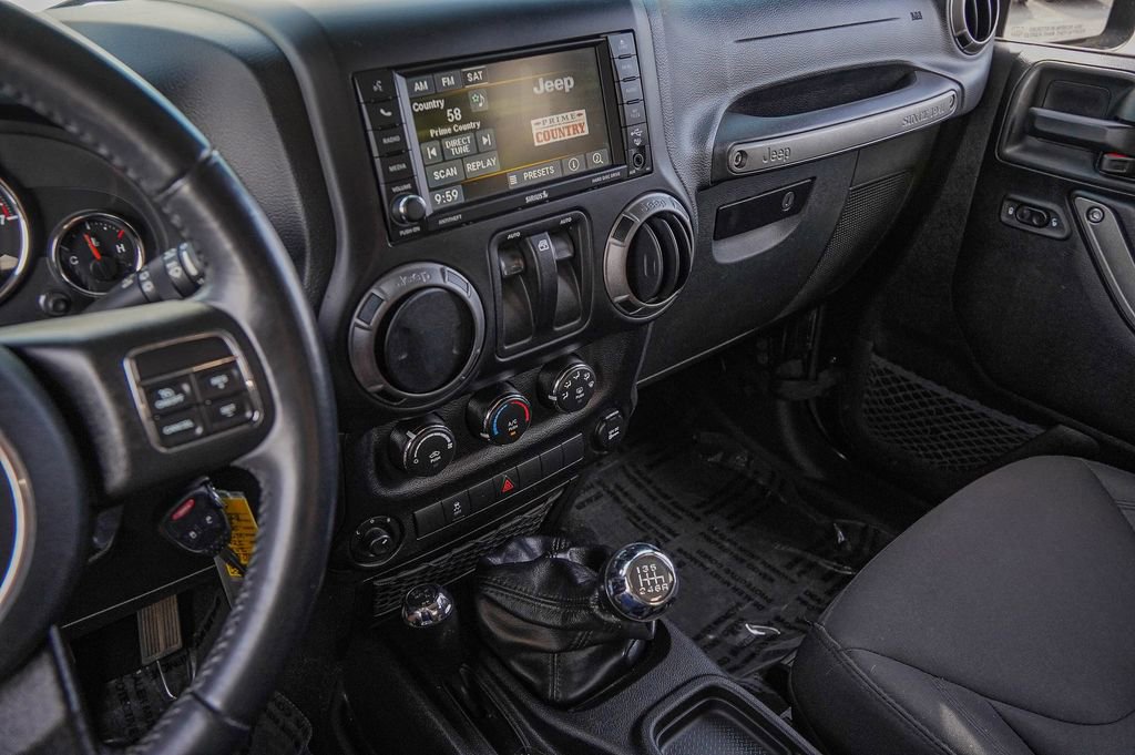 Used 2018 Jeep Wrangler Sport image 23