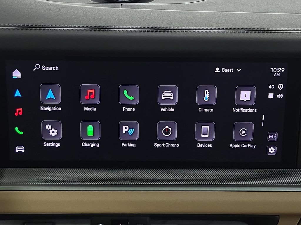 Certified 2024 Porsche Cayenne Coupe AWD/4WD image 17