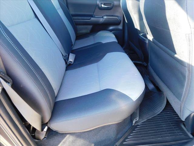 Used 2022 Toyota Tacoma TRD Off-Road AWD/4WD image 24