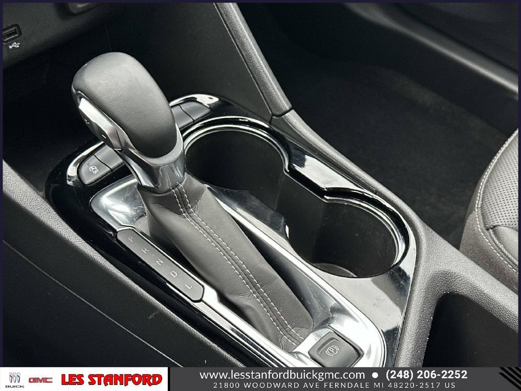 Used 2024 Buick Encore GX Sport Touring w/ Experience Buick Package FWD image 32