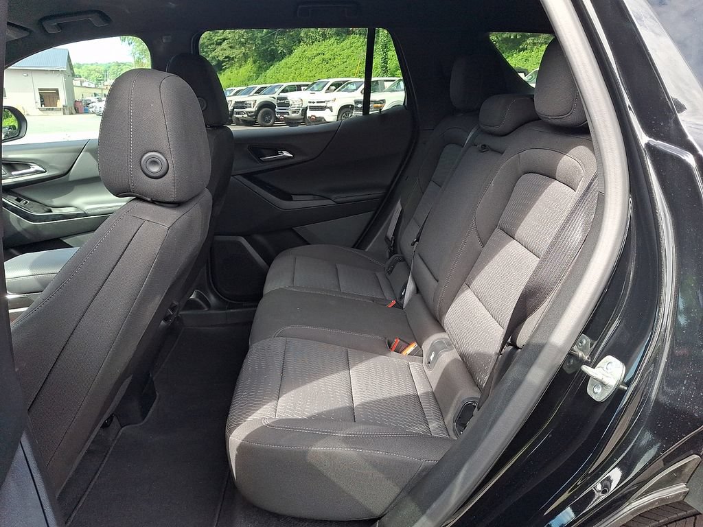 Used 2025 Chevrolet Equinox LT AWD/4WD image 10