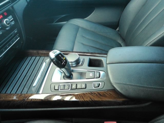 Used 2017 BMW X5 xDrive40e AWD/4WD image 44