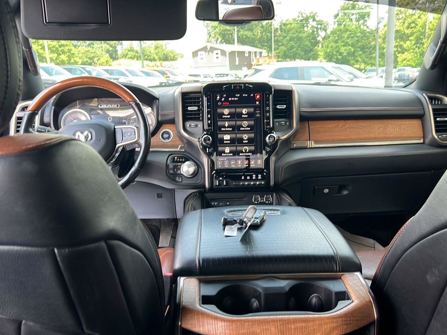 Used 2019 RAM 1500 Limited AWD/4WD image 32