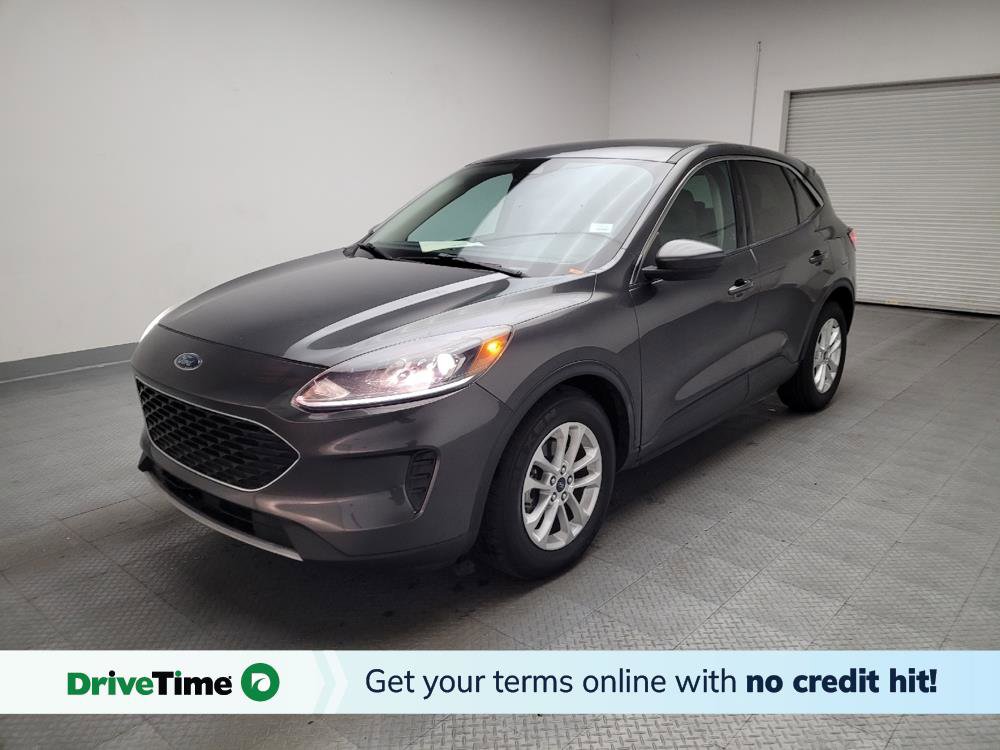 Used 2020 Ford Escape SE FWD image 1