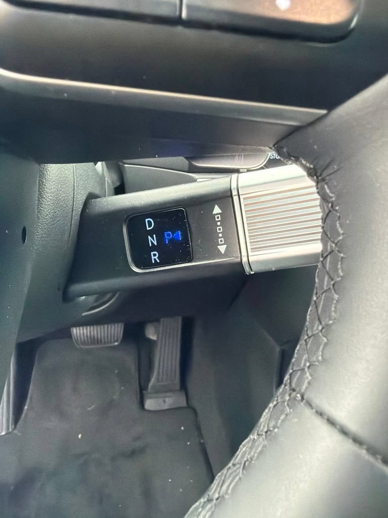 Used 2026 Hyundai Santa Fe SEL AWD/4WD image 15