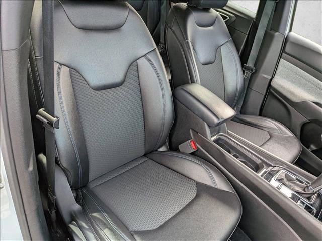 Used 2024 Jeep Compass Latitude AWD/4WD image 19