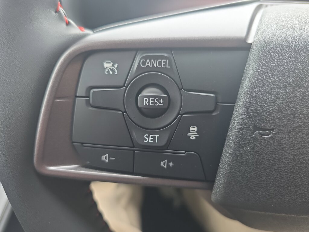 New 2026 Nissan Sentra SR w/ Floor Mat Package FWD image 9