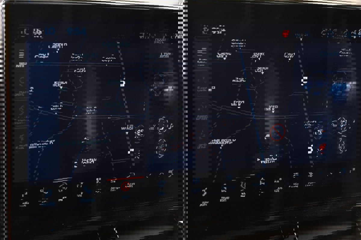 Used 2024 Lincoln Navigator L Reserve image 8