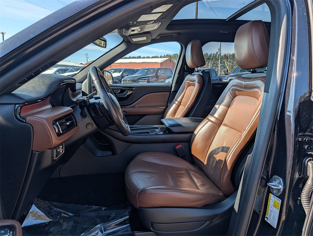 Used 2021 Lincoln Aviator Reserve w/ Equipment Group 201A image 16