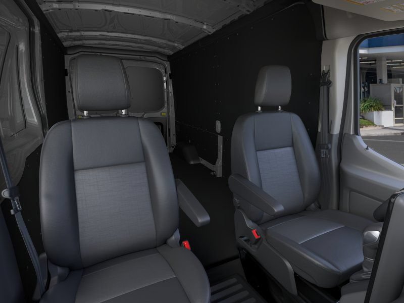 New 2026 Ford Transit 250 148 Medium Roof w/ Load Area Protection Package RWD image 17
