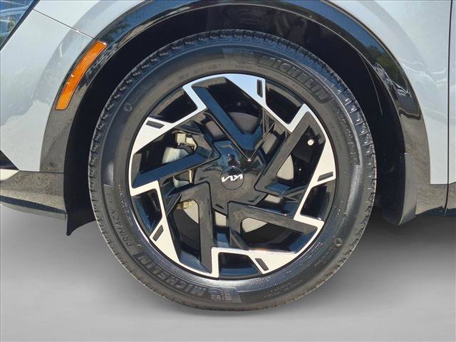 Used 2024 Kia Sportage SX FWD image 23