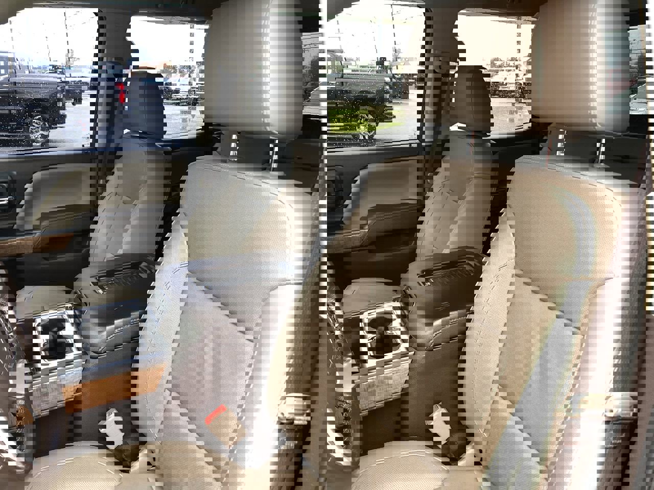 Used 2018 GMC Sierra 1500 SLT image 13