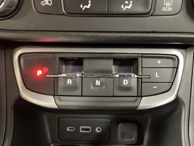 Used 2024 GMC Terrain SLE image 20