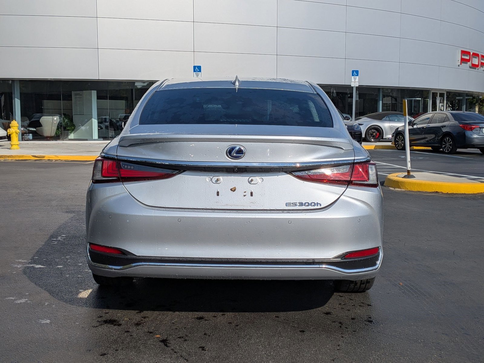 Used 2021 Lexus ES 300h w/ Premium Package image 10