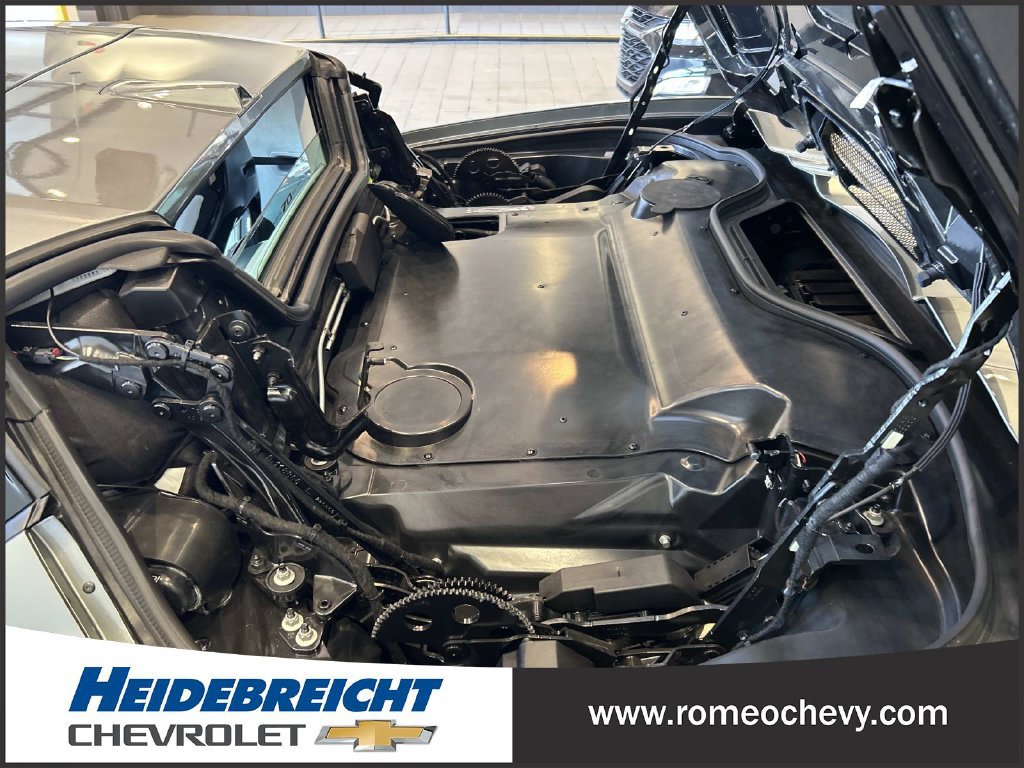 Used 2023 Chevrolet Corvette Z06 w/ Stealth Interior Trim Package RWD image 9