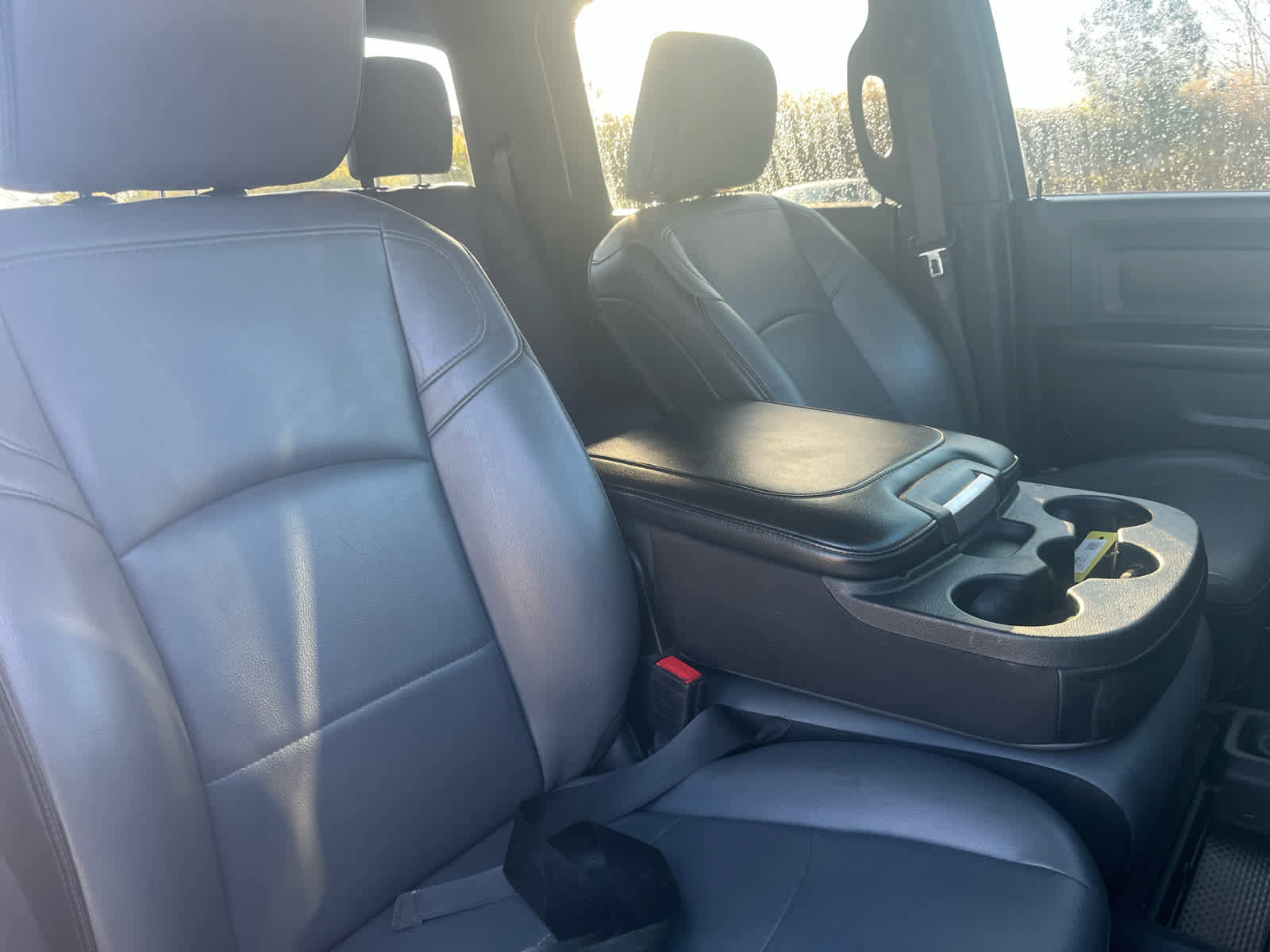 Used 2022 RAM 2500 Tradesman w/ Chrome Appearance Group image 27