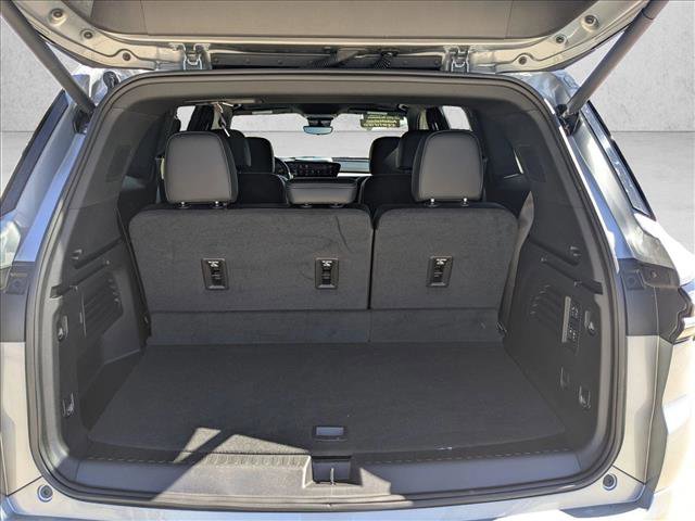 Used 2025 Buick Enclave Avenir w/ Super Cruise Package image 7