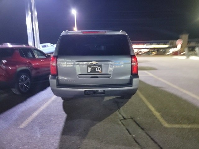 Used 2018 Chevrolet Suburban LT image 6