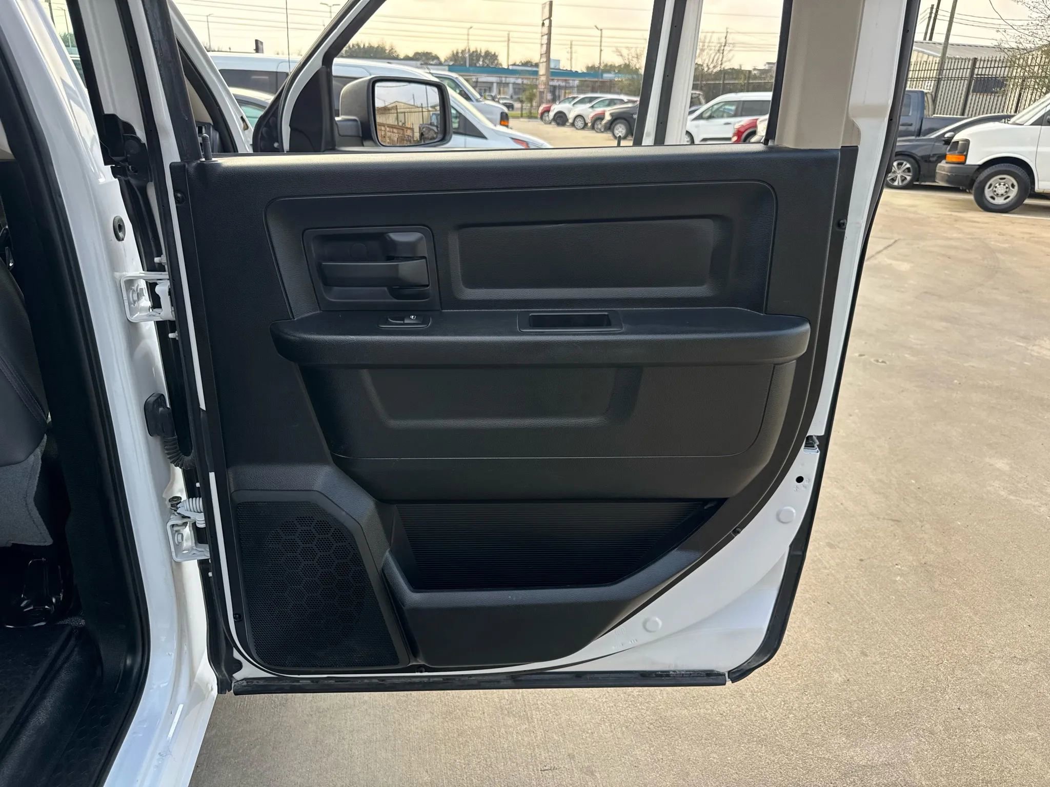Used 2016 RAM 1500 Tradesman RWD image 33