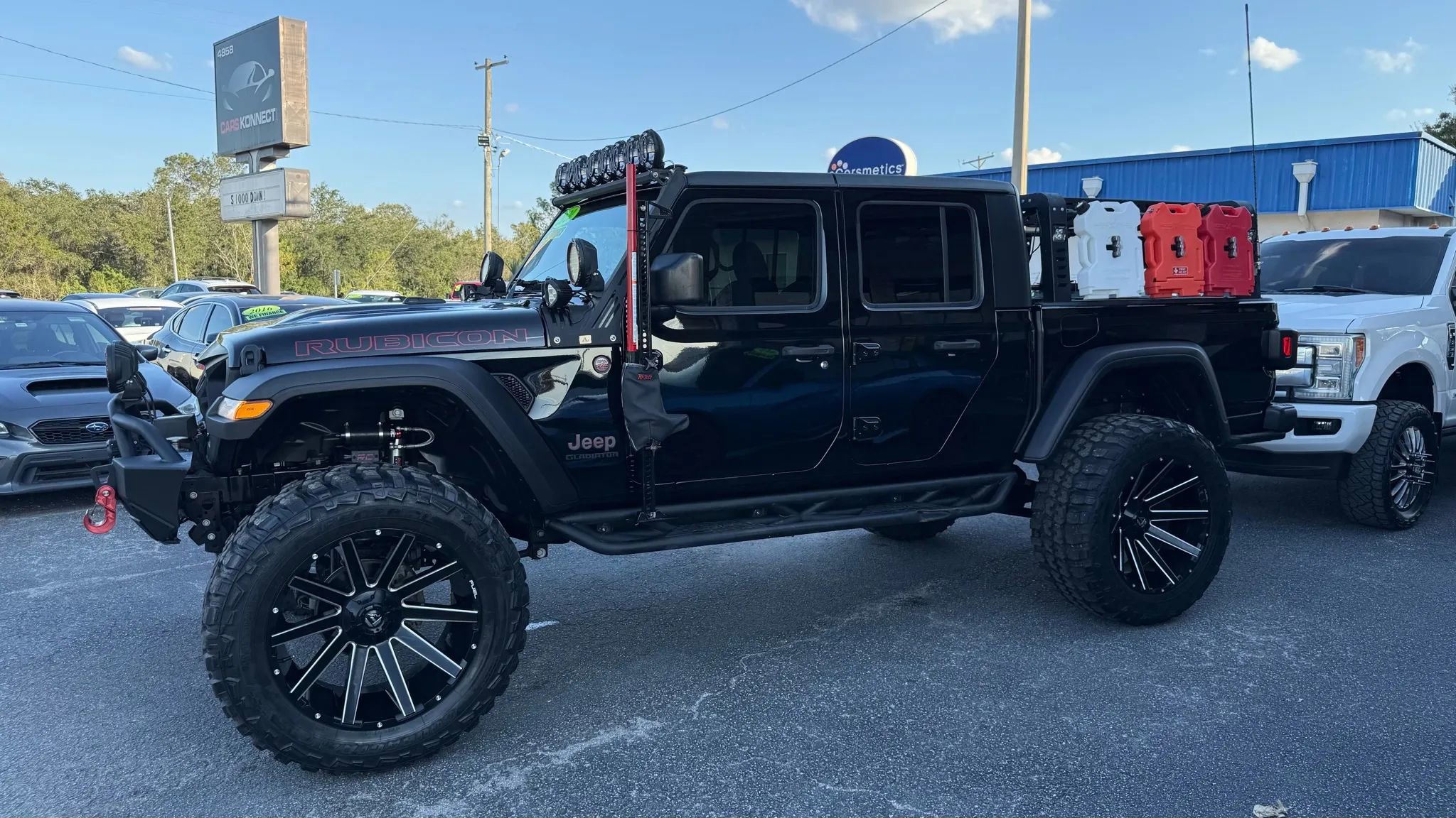 Used 2020 Jeep Gladiator Rubicon w/ Trailer Tow Package image 12