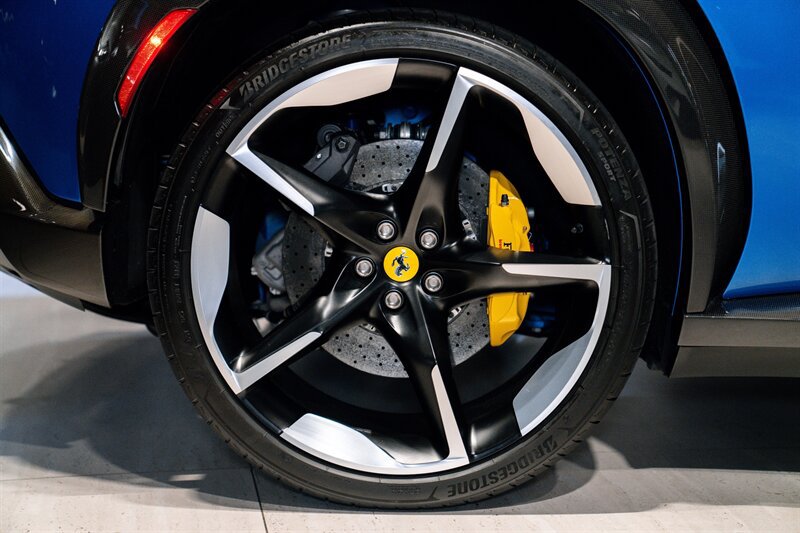 Used 2024 Ferrari Purosangue AWD/4WD image 19
