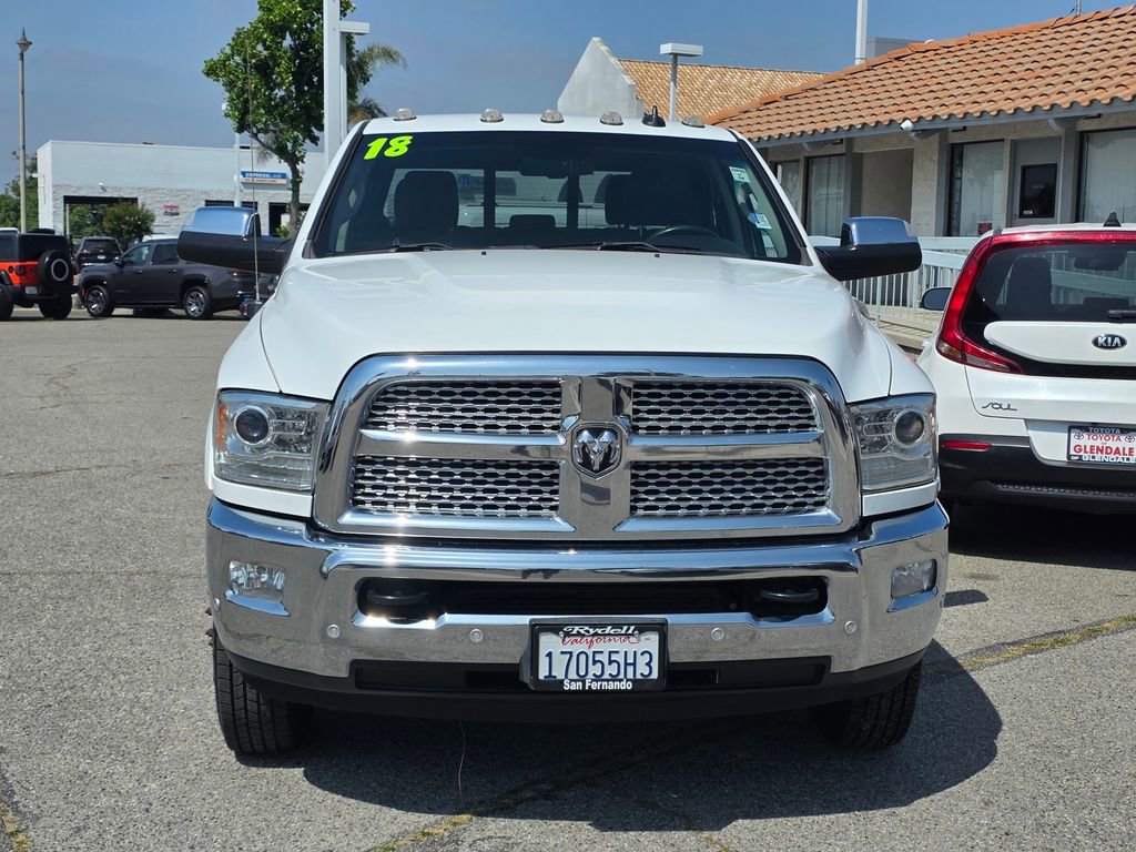 Used 2018 RAM 3500 Laramie w/ Convenience Group AWD/4WD image 2