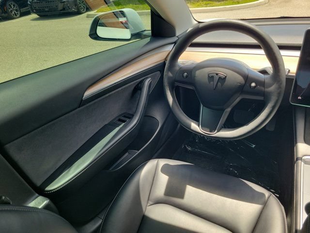 Used 2023 Tesla Model 3 Standard Range RWD image 15