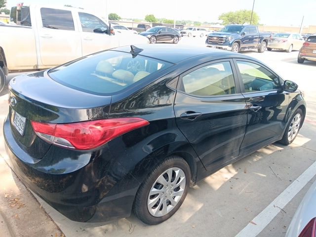 Used 2012 Hyundai Elantra GLS FWD image 4