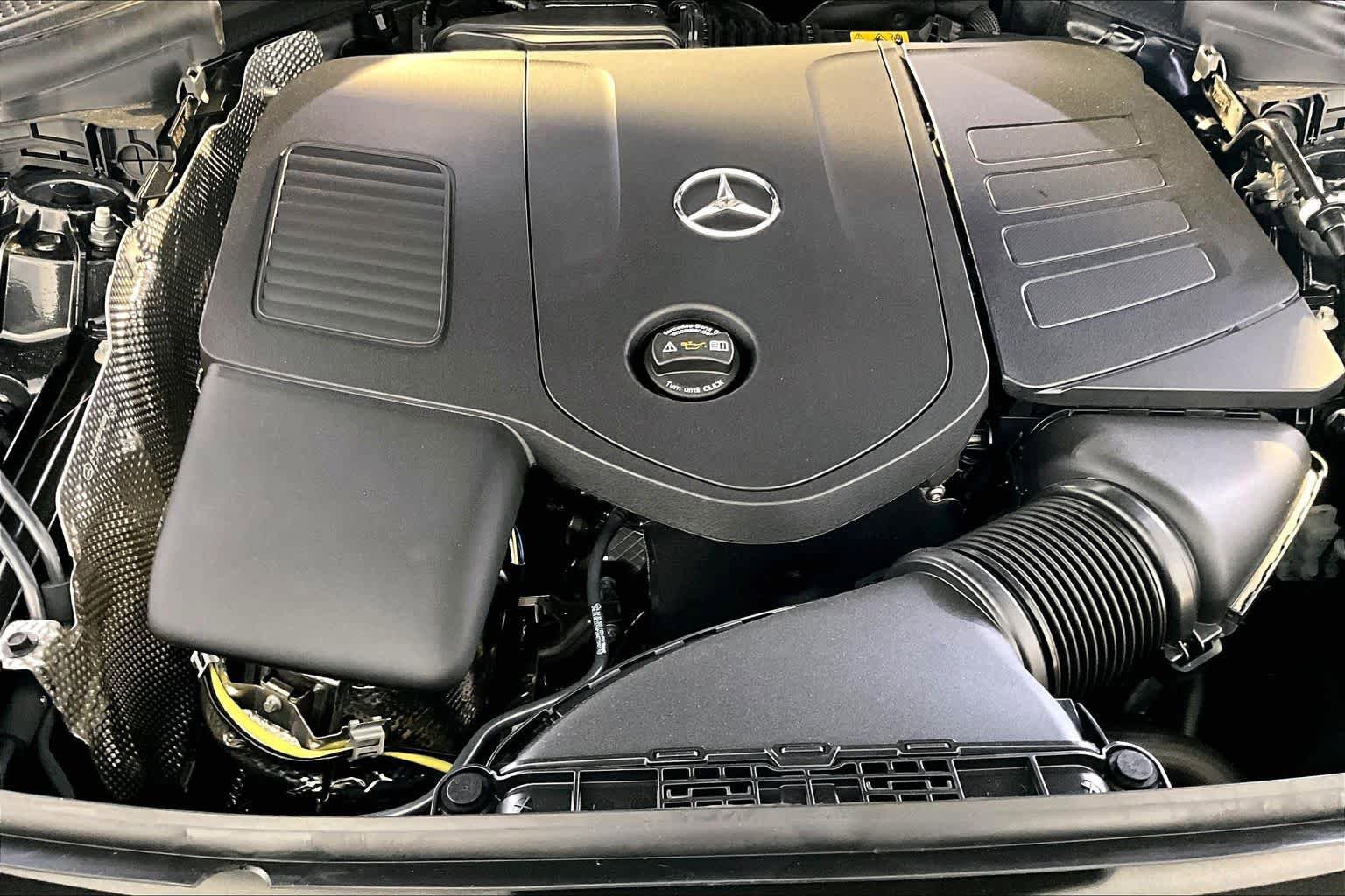 New 2026 Mercedes-Benz GLC 300 4MATIC image 14