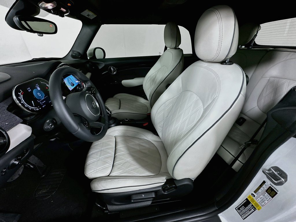 Used 2024 MINI Cooper S FWD image 21