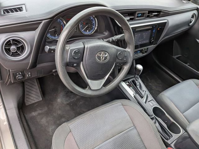 Used 2019 Toyota Corolla LE FWD image 11