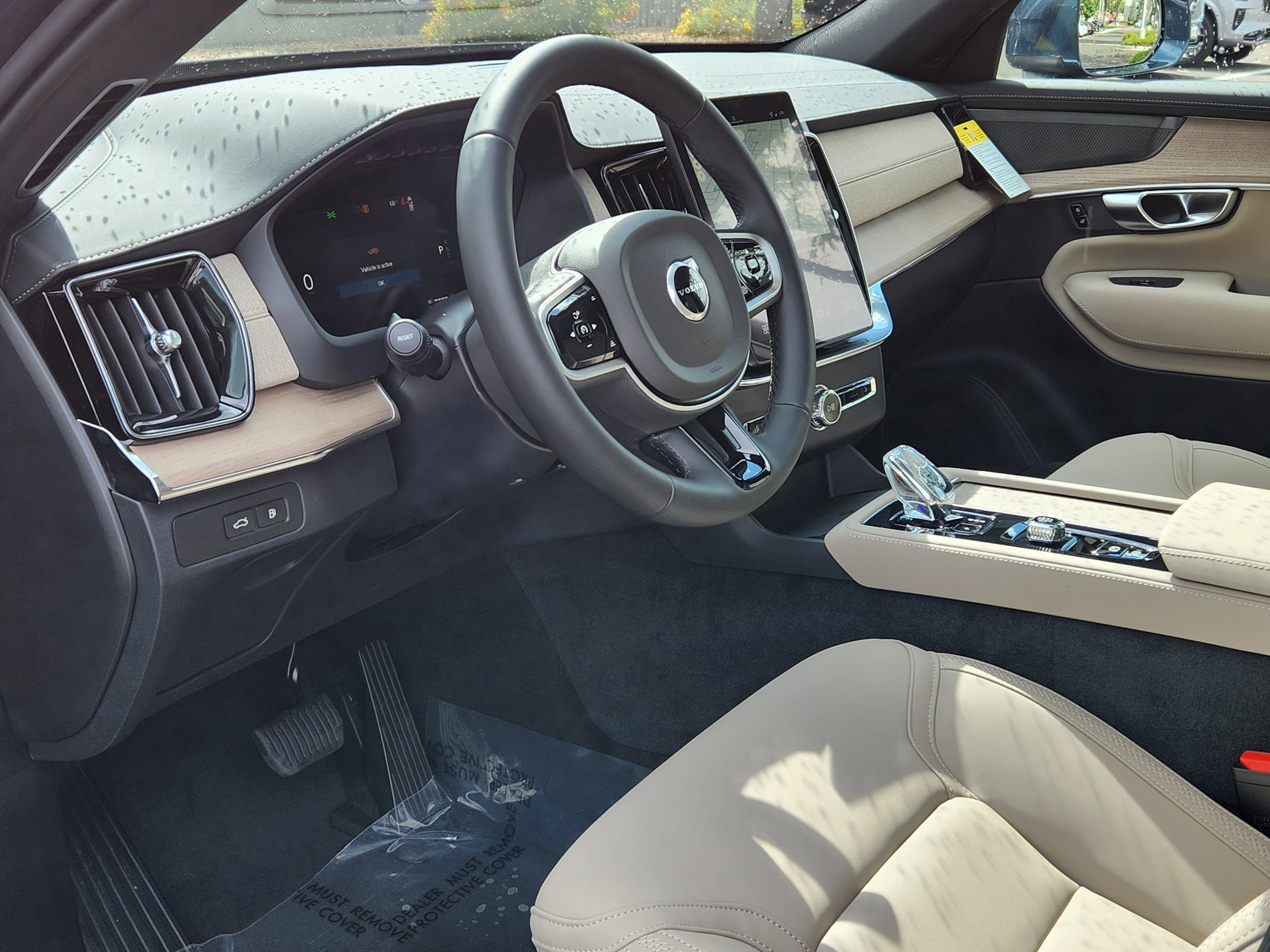 New 2026 Volvo XC90 T8 Plus image 6