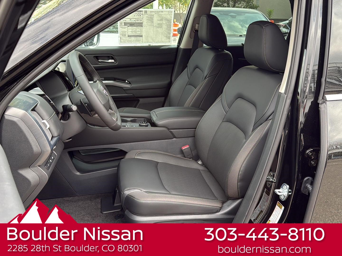 New 2026 Nissan Pathfinder SL w/ SL Premium Package AWD/4WD image 10