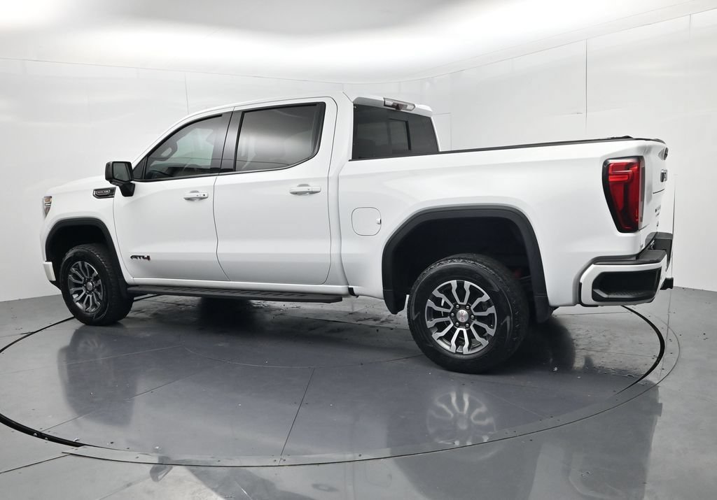 Used 2021 GMC Sierra 1500 AT4 w/ AT4 Premium Package AWD/4WD image 5