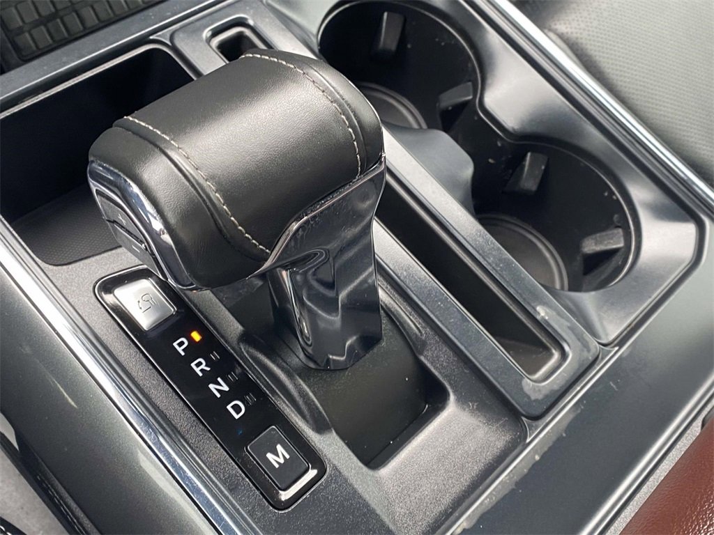 Used 2022 Ford F150 Lariat w/ Equipment Group 502A High image 28