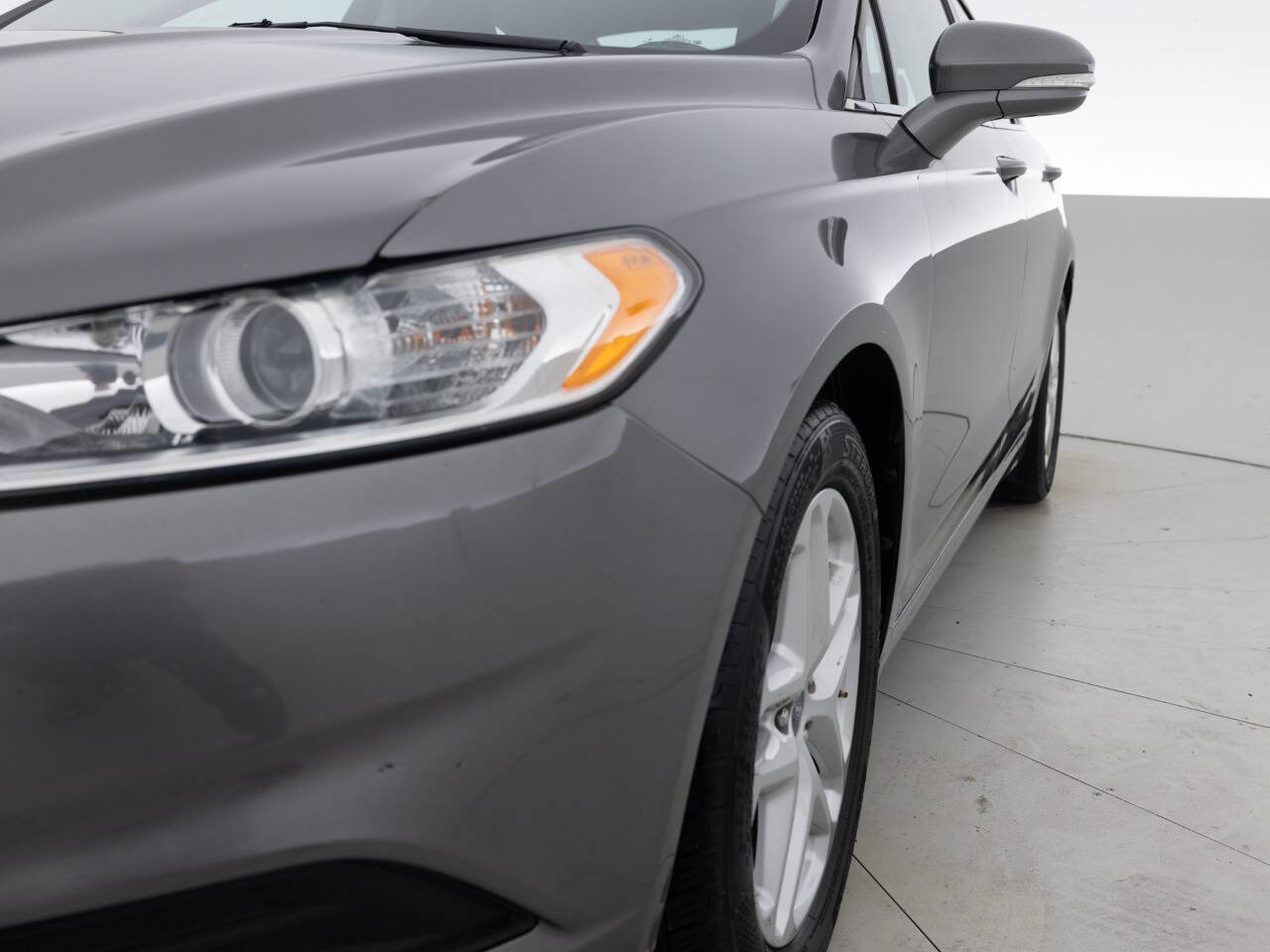 Used 2013 Ford Fusion SE image 12