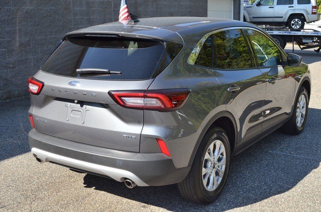 Used 2024 Ford Escape Active image 8