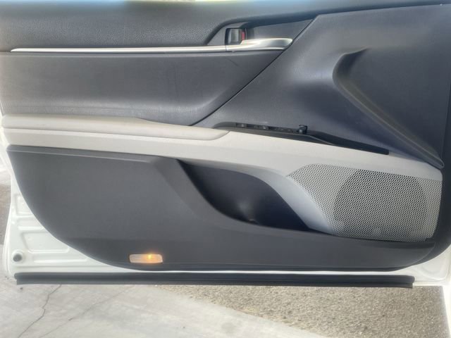 Used 2019 Toyota Camry LE w/ Carpet Mat Package image 18