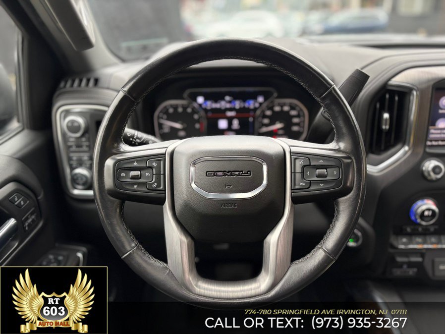 Used 2020 GMC Sierra 1500 Denali w/ Denali Ultimate Package AWD/4WD image 11