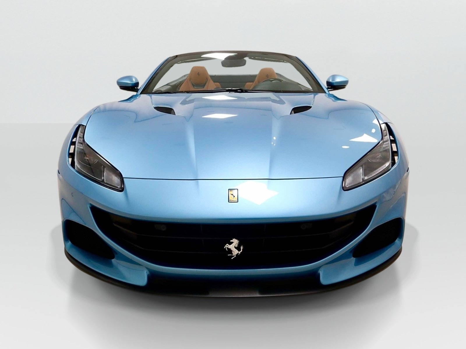 Certified 2022 Ferrari Portofino M RWD image 8
