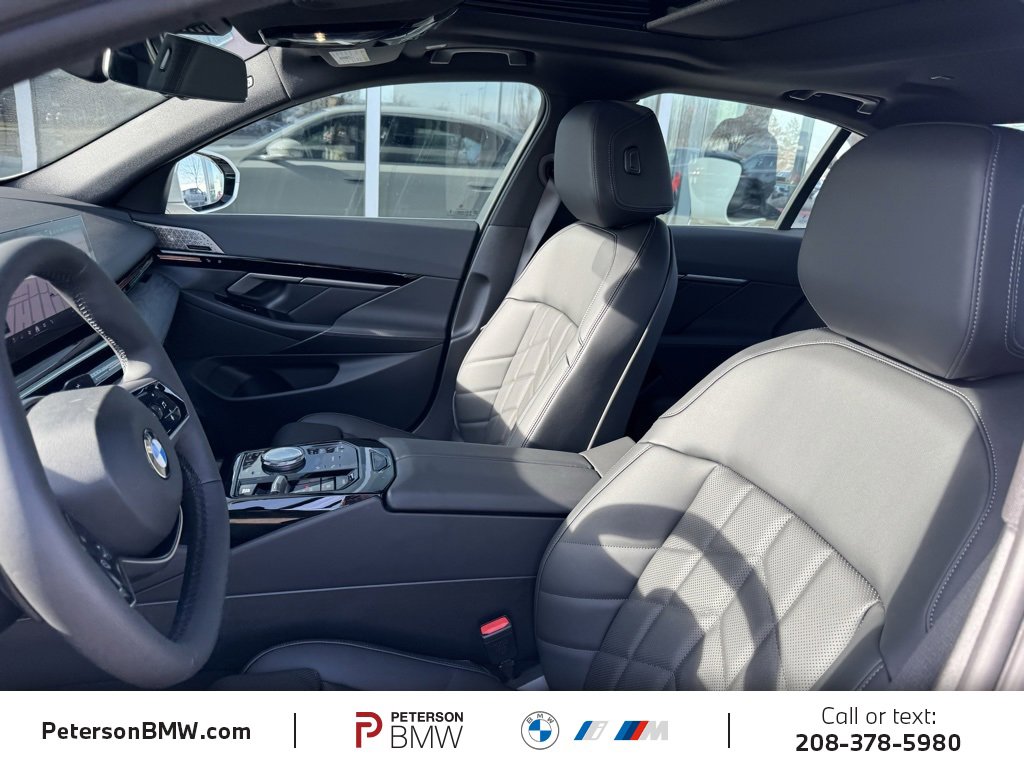 New 2026 BMW 530i xDrive w/ Premium Package image 17