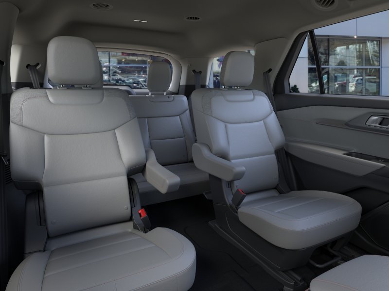 New 2026 Ford Explorer Active w/ Active Comfort Package AWD/4WD image 12