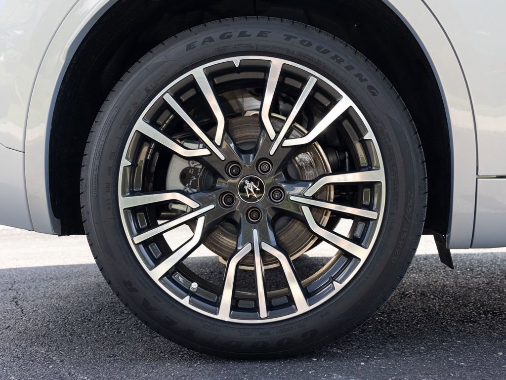 New 2025 Maserati Grecale GT image 51