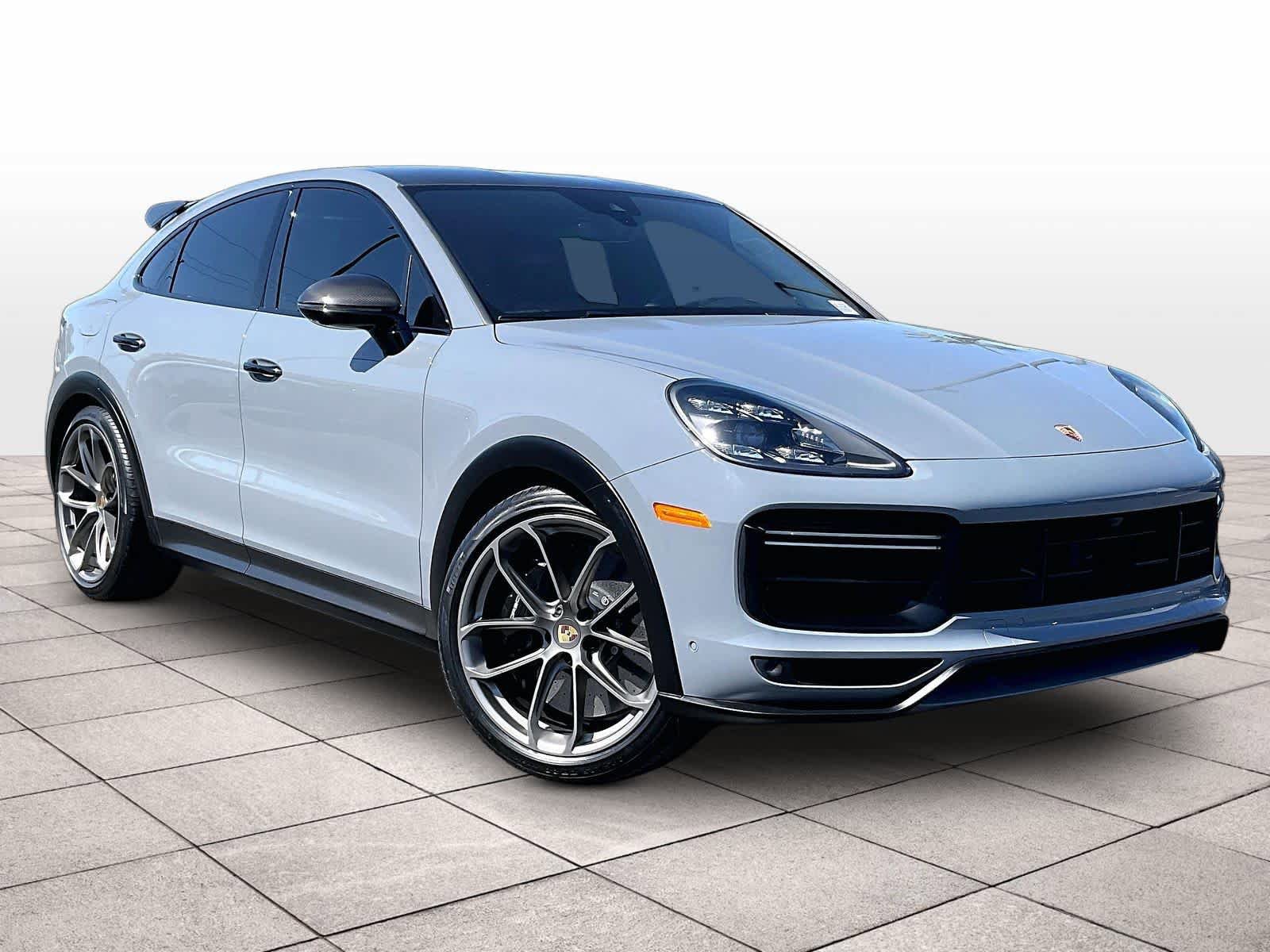 Used 2022 Porsche Cayenne Turbo GT AWD/4WD image 2