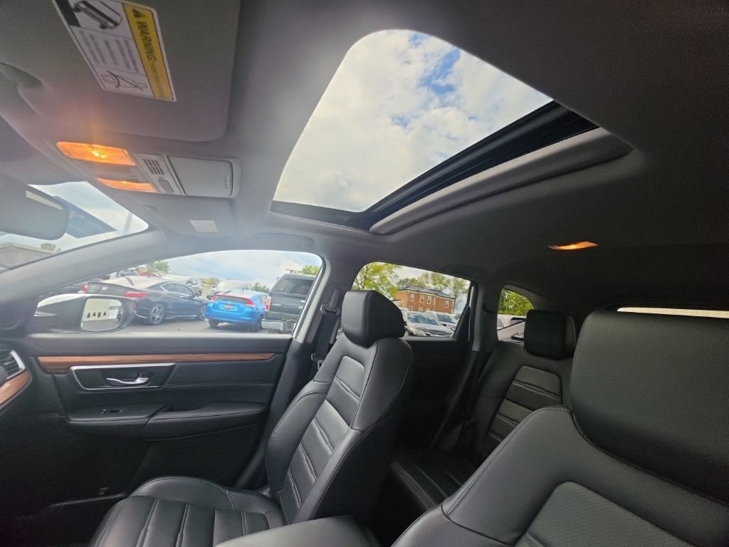 Used 2020 Honda CR-V Touring image 14