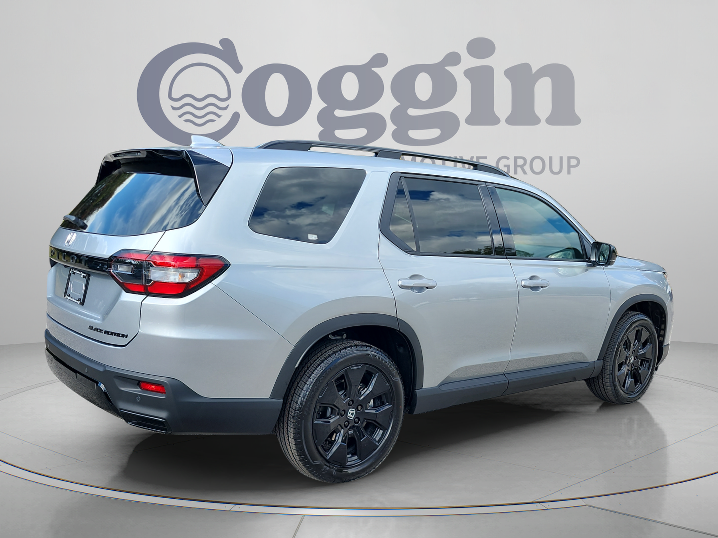 New 2026 Honda Pilot Black Edition image 5