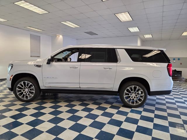 New 2026 GMC Yukon XL Denali w/ Denali Reserve Package image 4