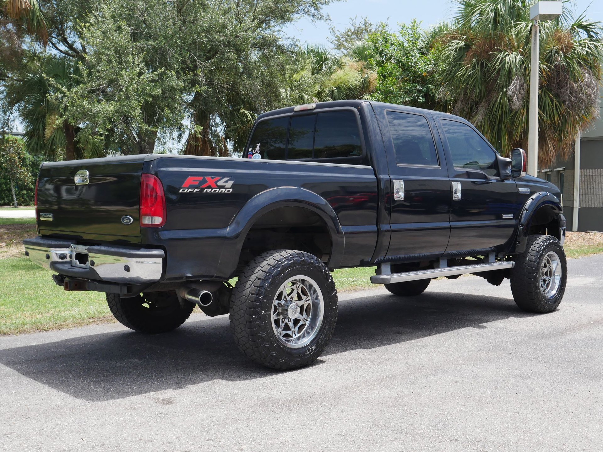 Used 2006 Ford F250 4x4 Crew Cab Super Duty image 47