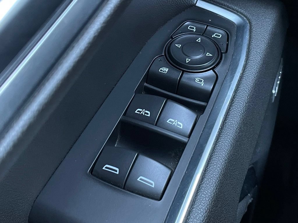 New 2026 Chevrolet Silverado 1500 LTZ w/ LTZ Premium Package AWD/4WD image 11