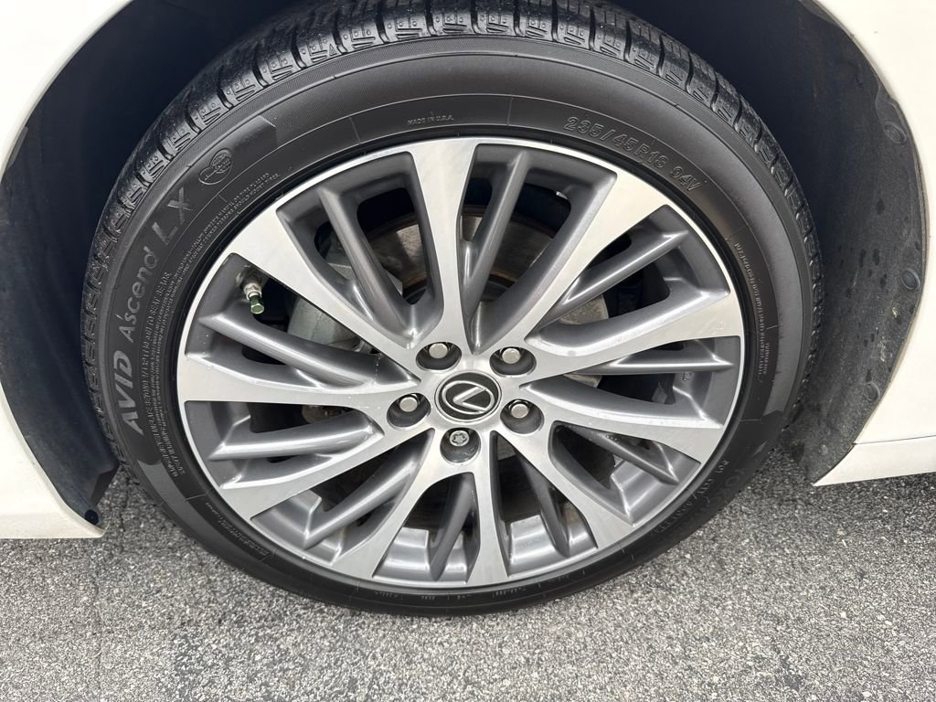 Used 2021 Lexus ES 350 w/ Premium Package image 28